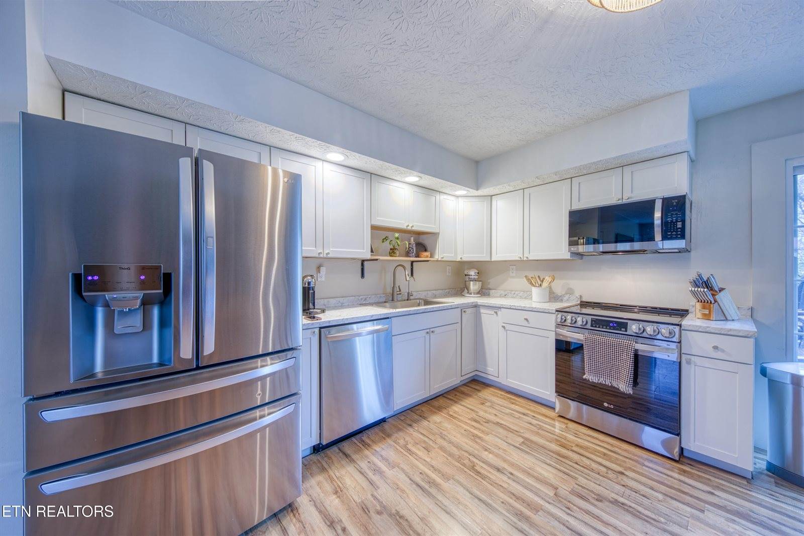 1735 Scott Drive, Louisville, TN 37777