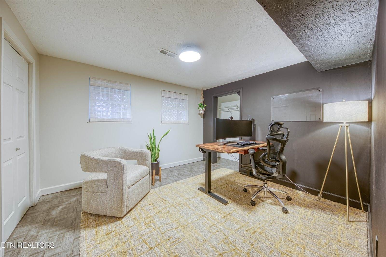 1735 Scott Drive, Louisville, TN 37777