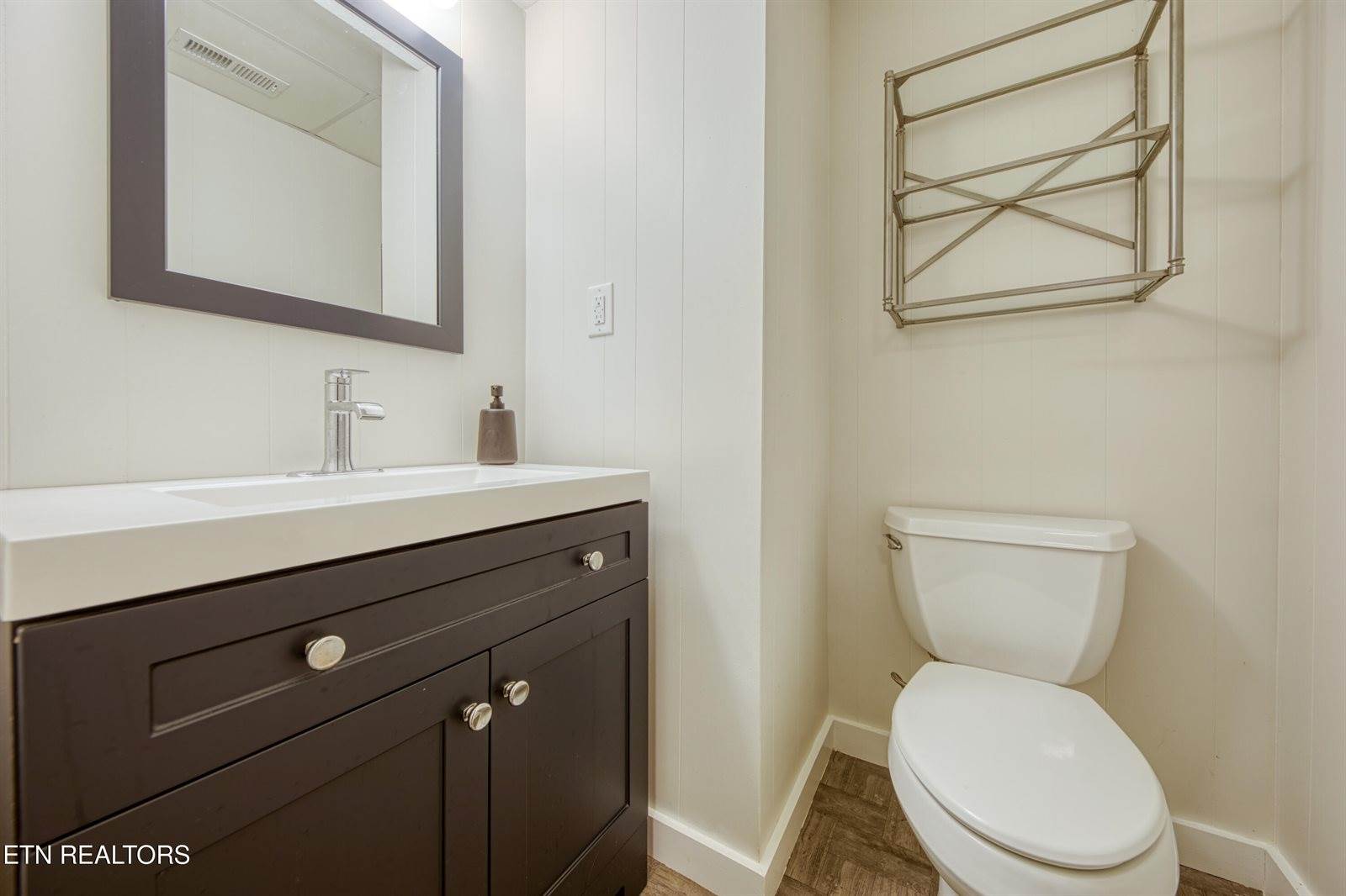 1735 Scott Drive, Louisville, TN 37777