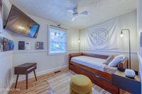 1735 Scott Drive, Louisville, TN 37777