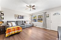 4610 North Ripley Street, Davenport, IA 52806