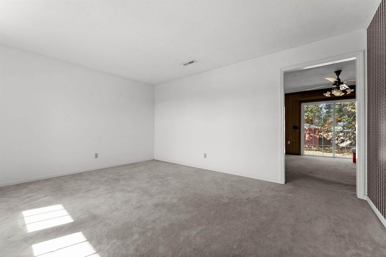 53 University Drive, Ladson, SC 29456