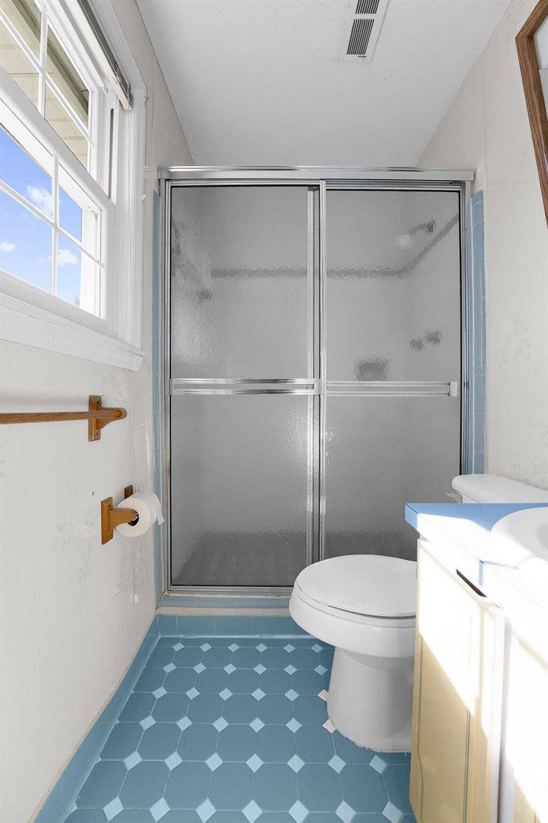 53 University Drive, Ladson, SC 29456