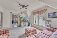 2105 Clarence Ave, Racine, WI 53405