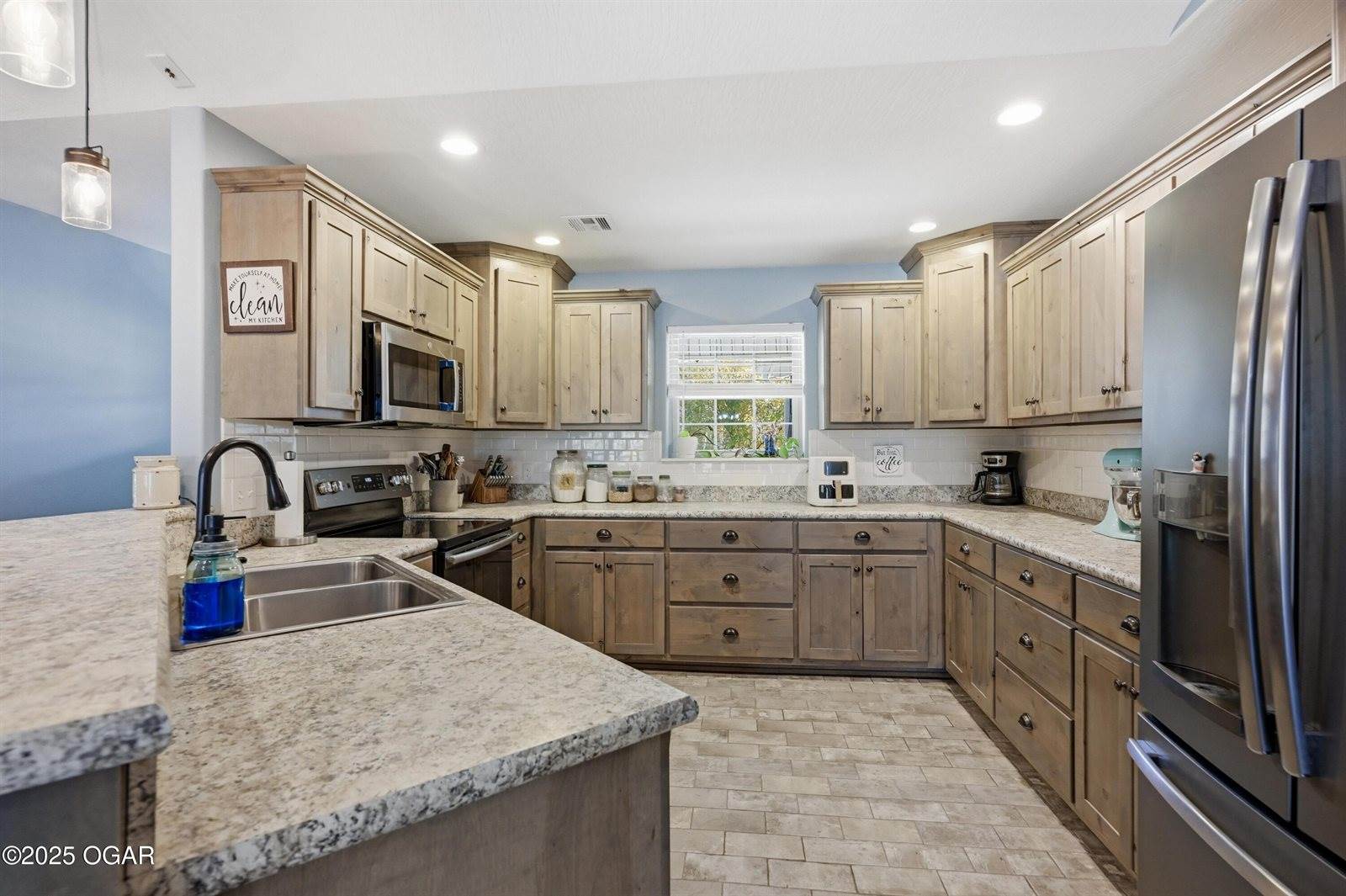 419 East 41st Street, Joplin, MO 64804