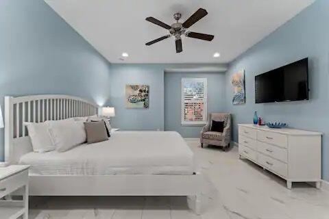 125 Crystal Beach Drive, #116, Destin, FL 32541