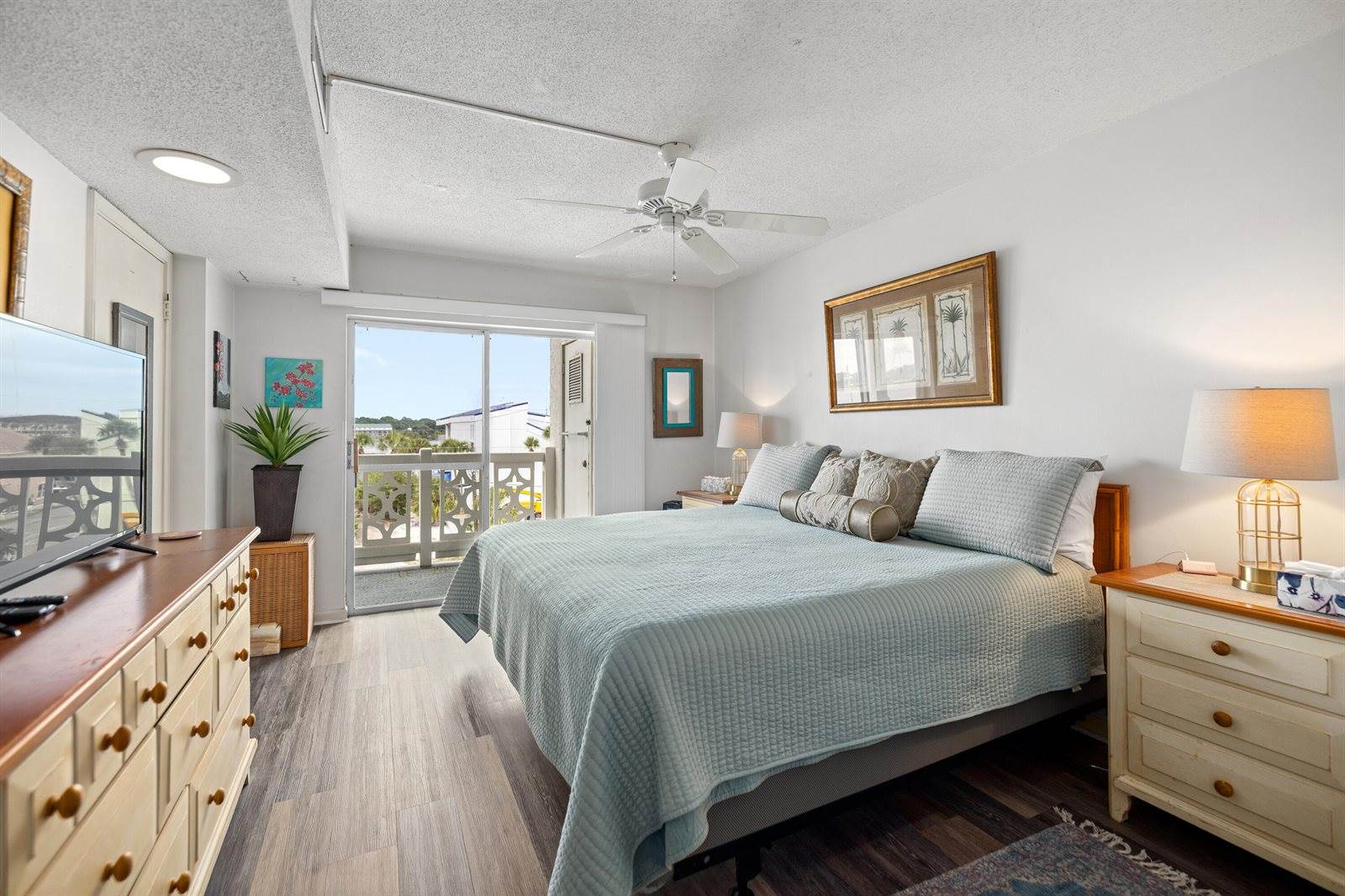 909 Santa Rosa Boulevard, Unit 548, Fort Walton Beach, FL 32548