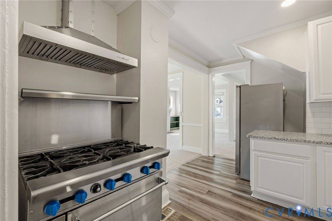 623 Colonial Avenue, Colonial Heights County, VA 23834