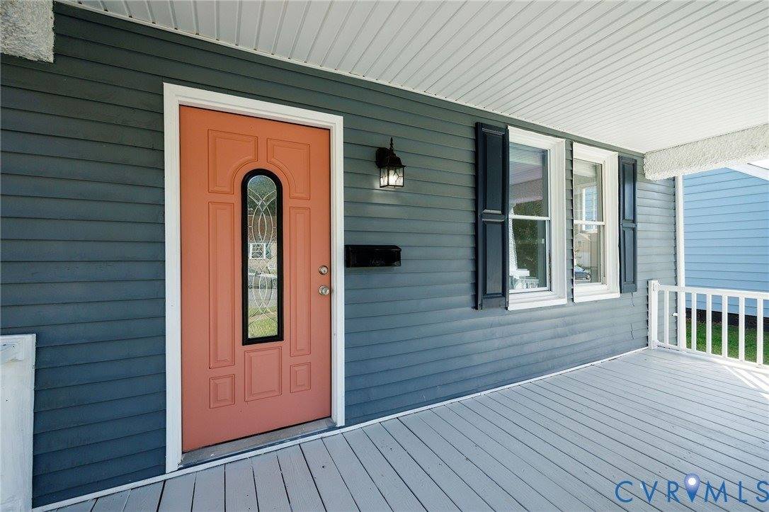 623 Colonial Avenue, Colonial Heights County, VA 23834