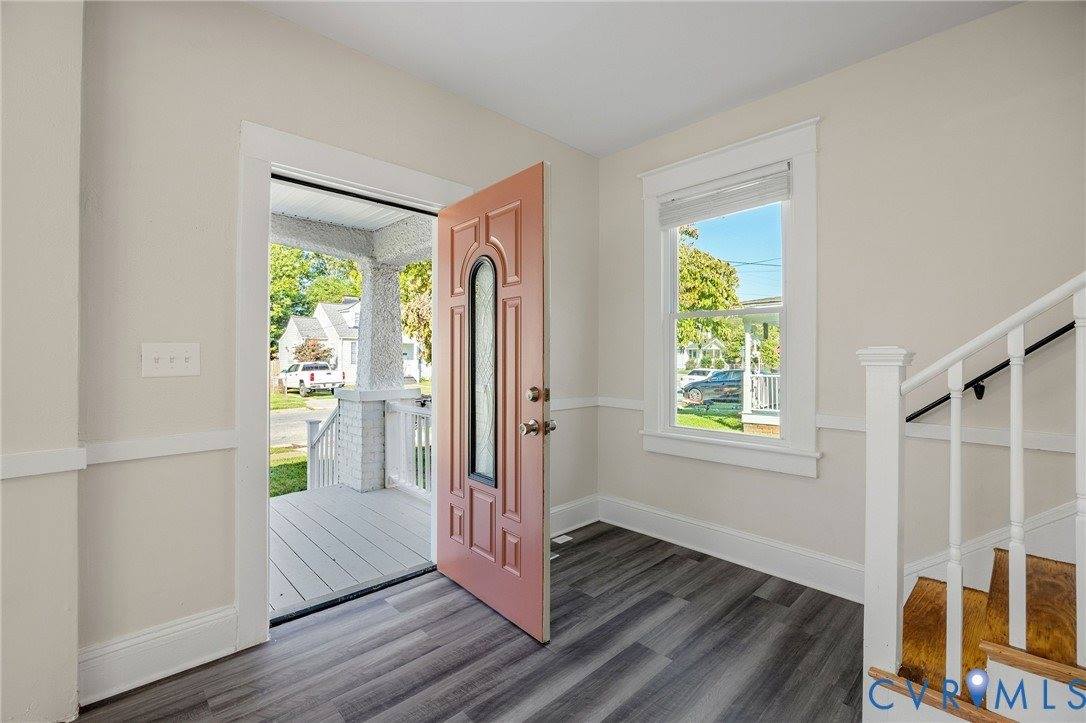 623 Colonial Avenue, Colonial Heights County, VA 23834