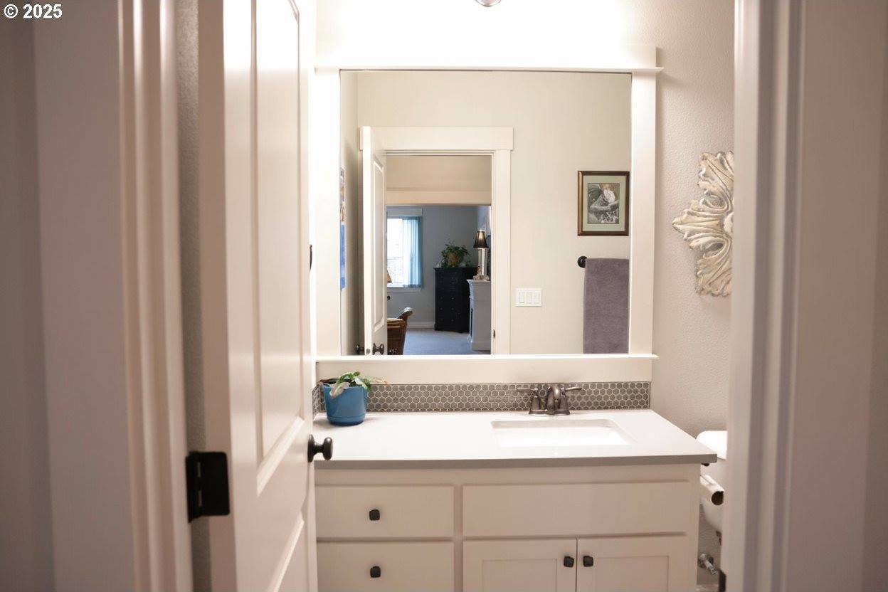 12838 SE Sprout Ln, Milwaukie, OR 97222