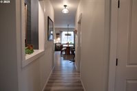 12838 SE Sprout Ln, Milwaukie, OR 97222