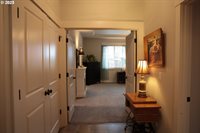 12838 SE Sprout Ln, Milwaukie, OR 97222