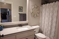 12838 SE Sprout Ln, Milwaukie, OR 97222