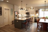 12838 SE Sprout Ln, Milwaukie, OR 97222