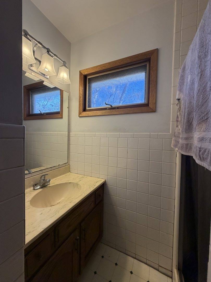 106 West High Street, Orangeville, IL 61060