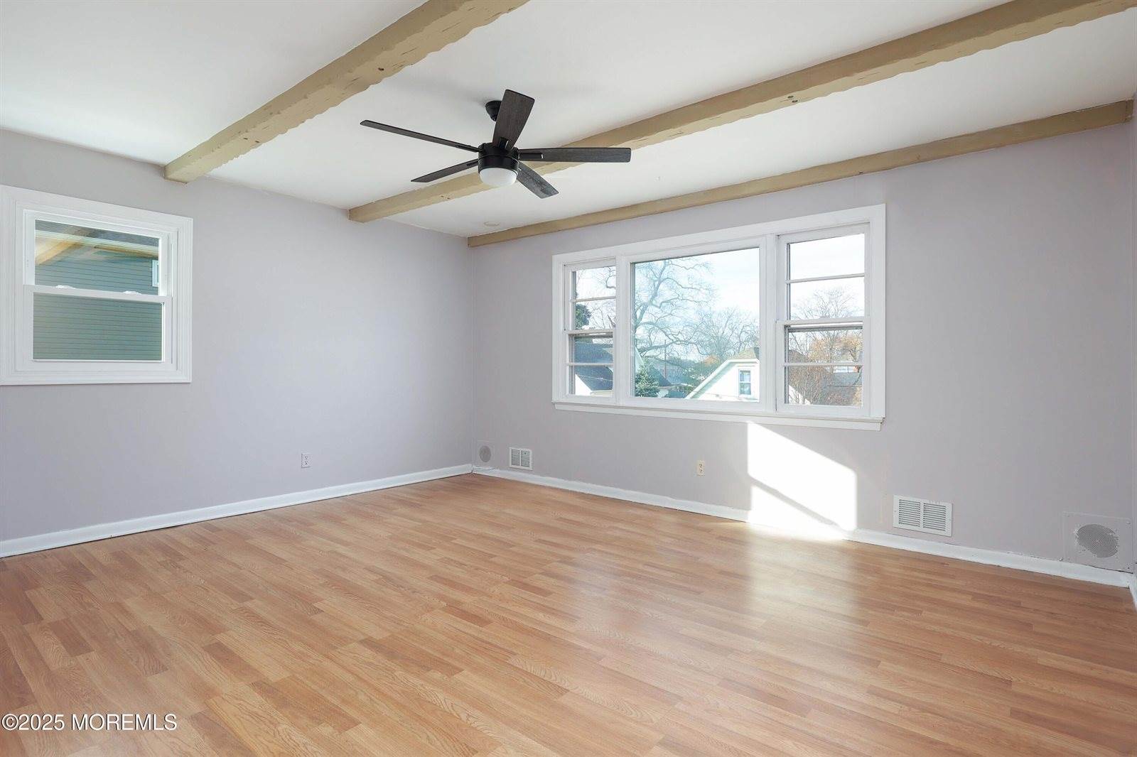 22 Commodore Avenue, Keansburg, NJ 07734