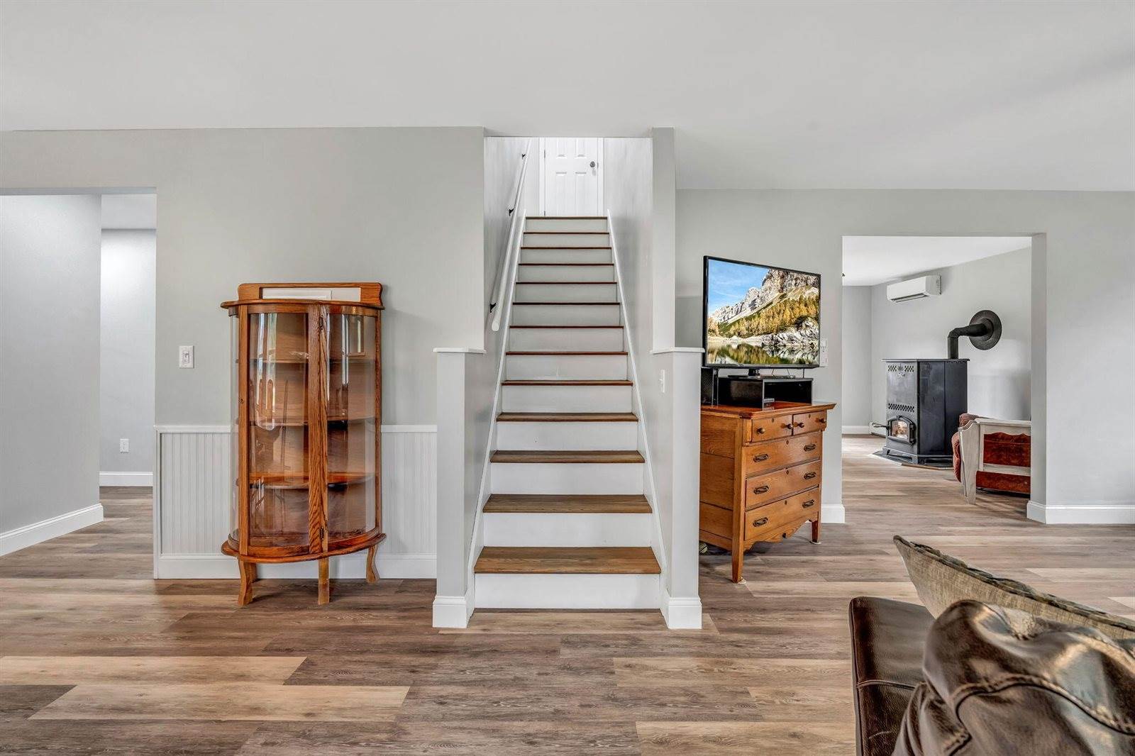 160 Baker Road, Winterport, ME 04496