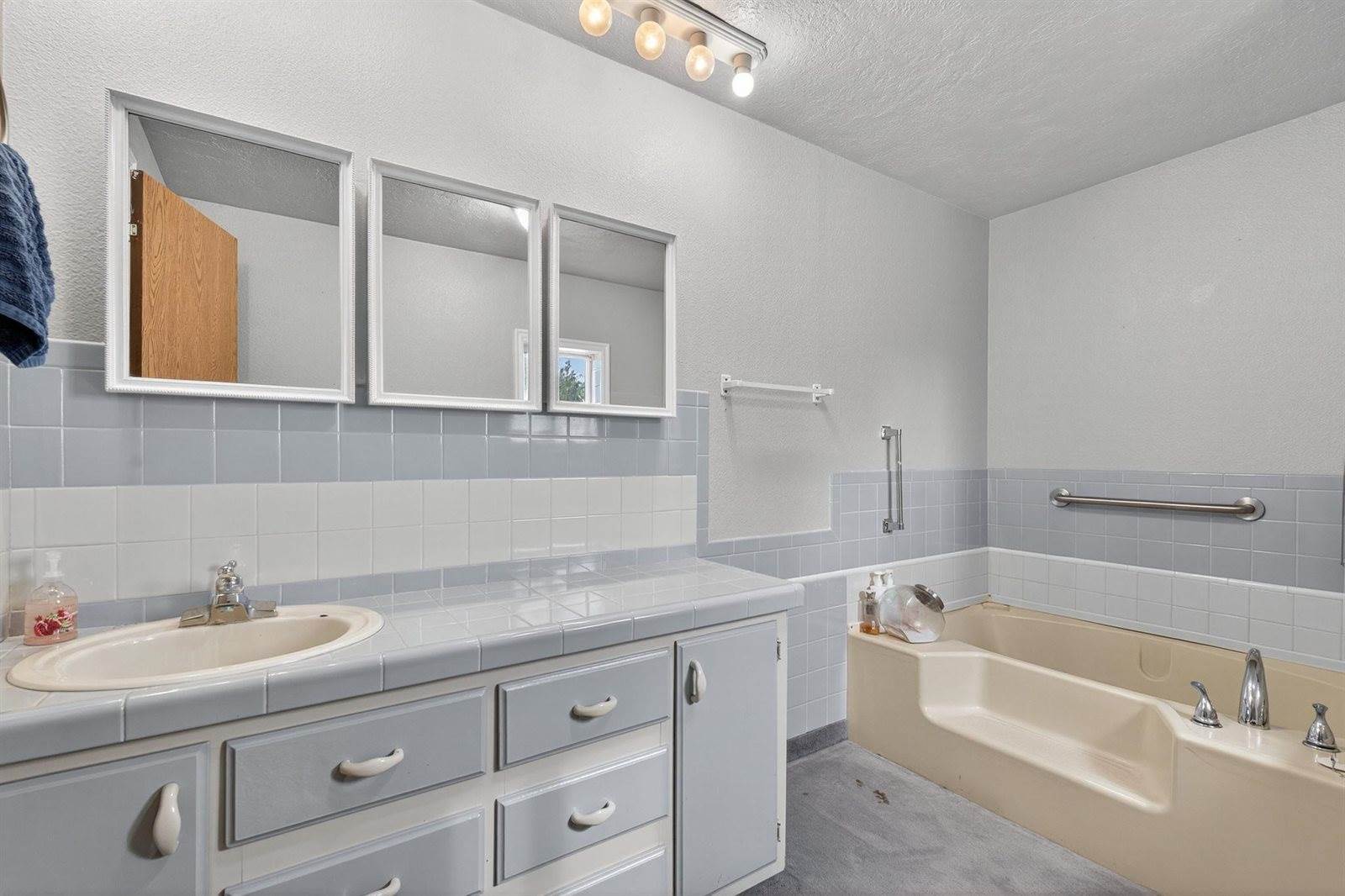 1459 W 400 S, Pingree, ID 83262