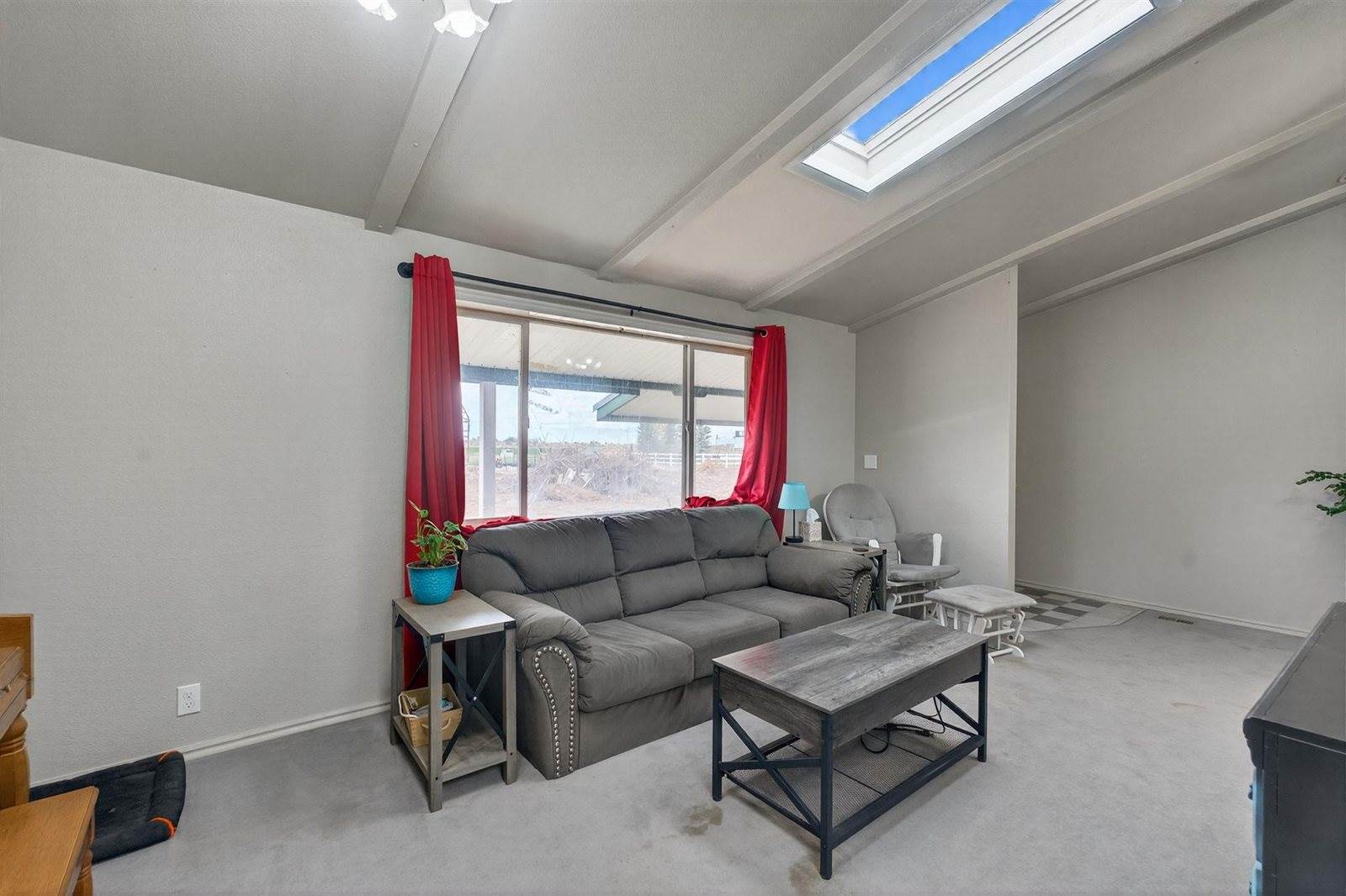 1459 W 400 S, Pingree, ID 83262