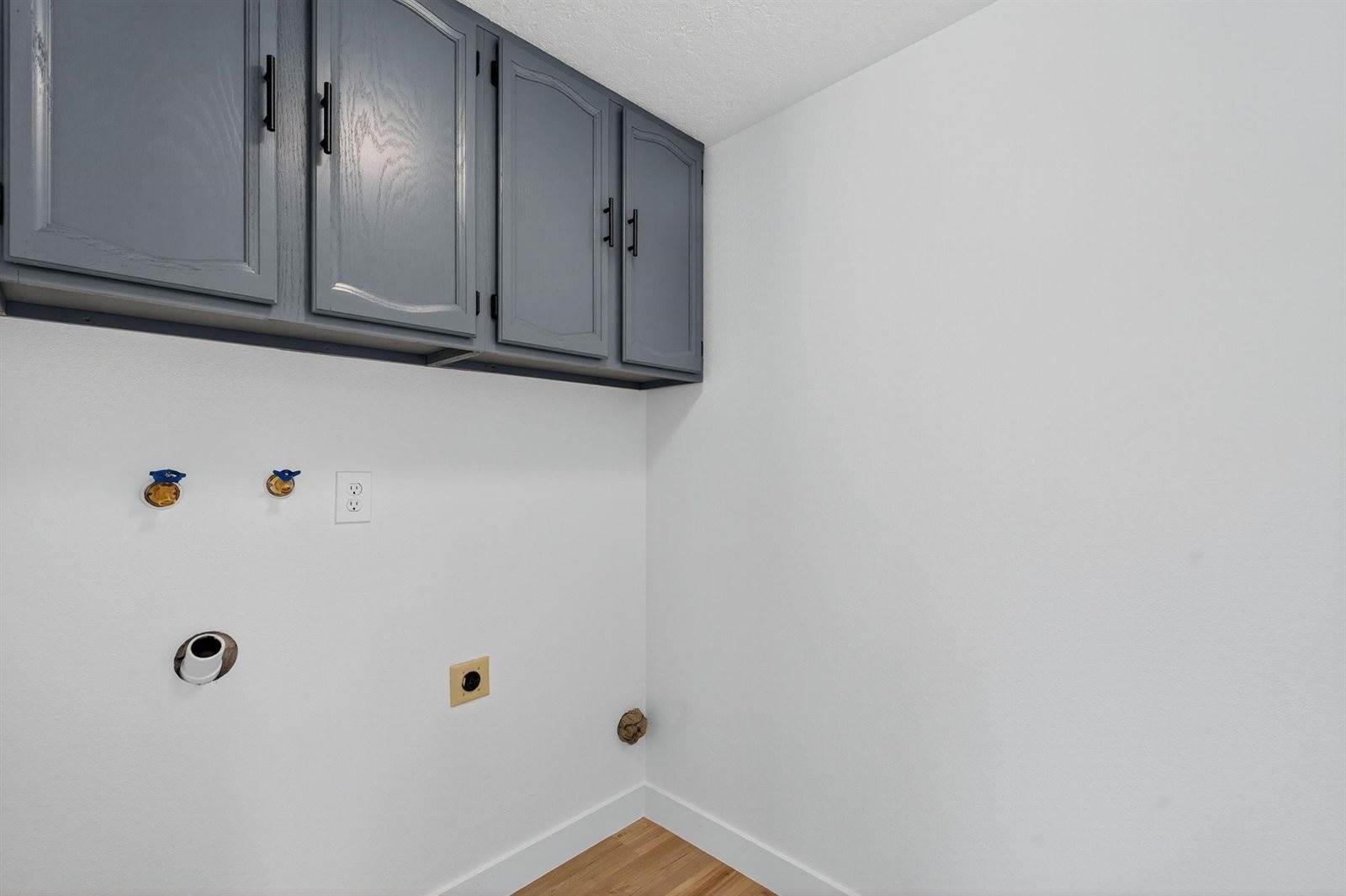 803 Eisenhower Street, American Falls, ID 83211