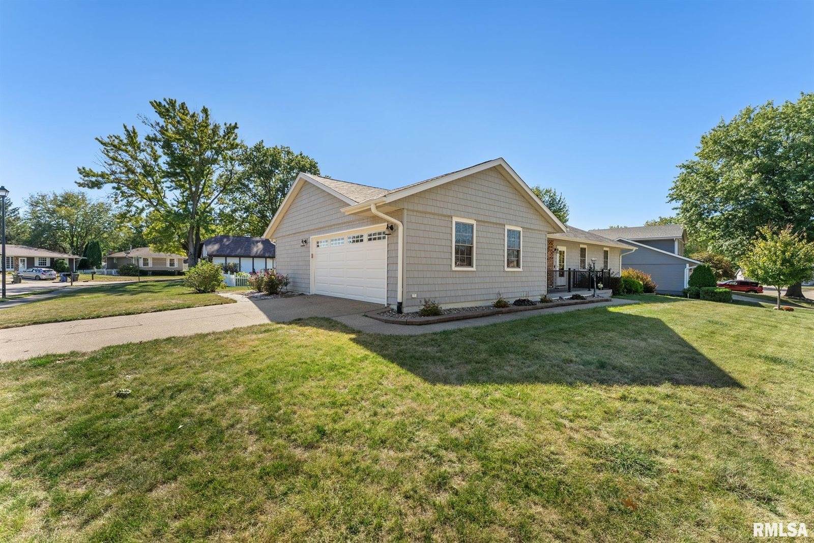 1415 West 59TH Street, Davenport, IA 52806