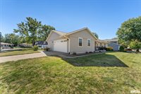 1415 West 59TH Street, Davenport, IA 52806