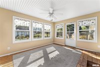 1415 West 59TH Street, Davenport, IA 52806