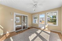 1415 West 59TH Street, Davenport, IA 52806