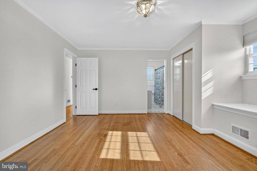 7 Shaw Avenue, Silver Spring, MD 20904