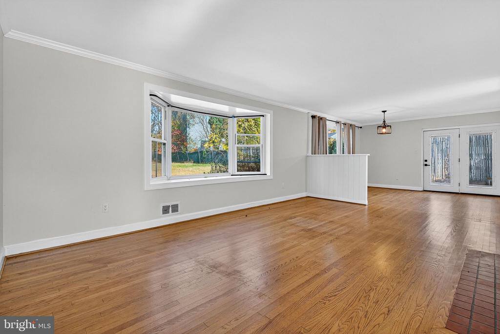 7 Shaw Avenue, Silver Spring, MD 20904