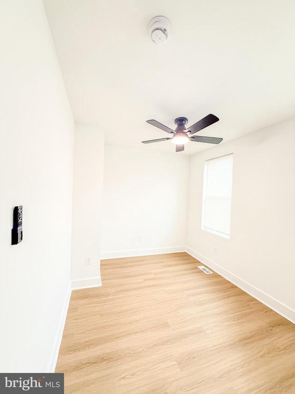 1518 Port, Baltimore, MD 21213