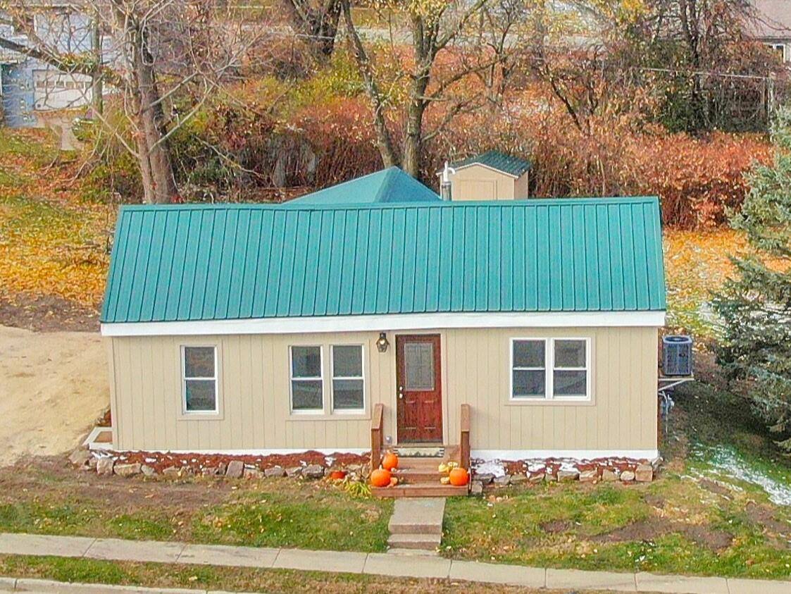 418 North Main St, Viroqua, WI 54665