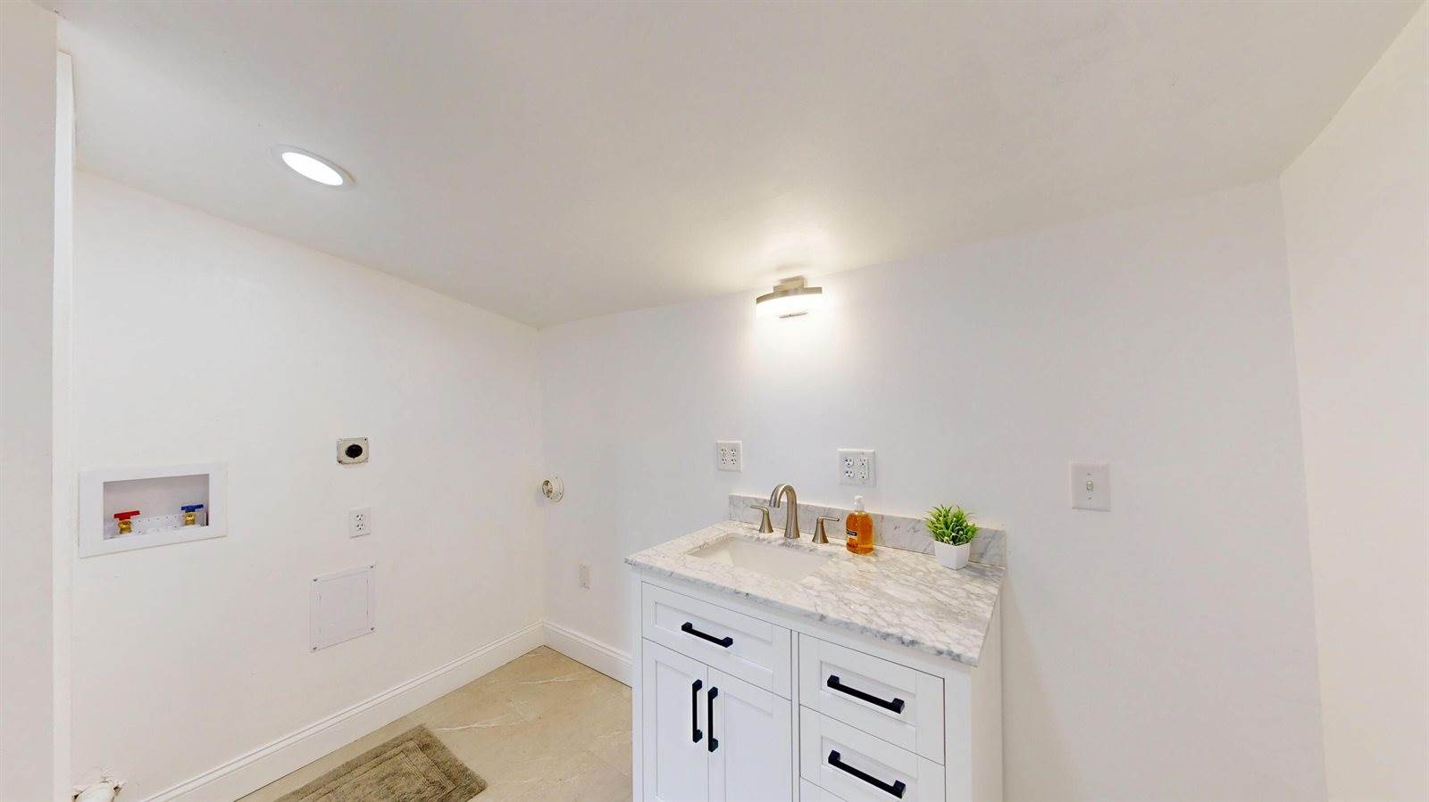 418 North Main St, Viroqua, WI 54665