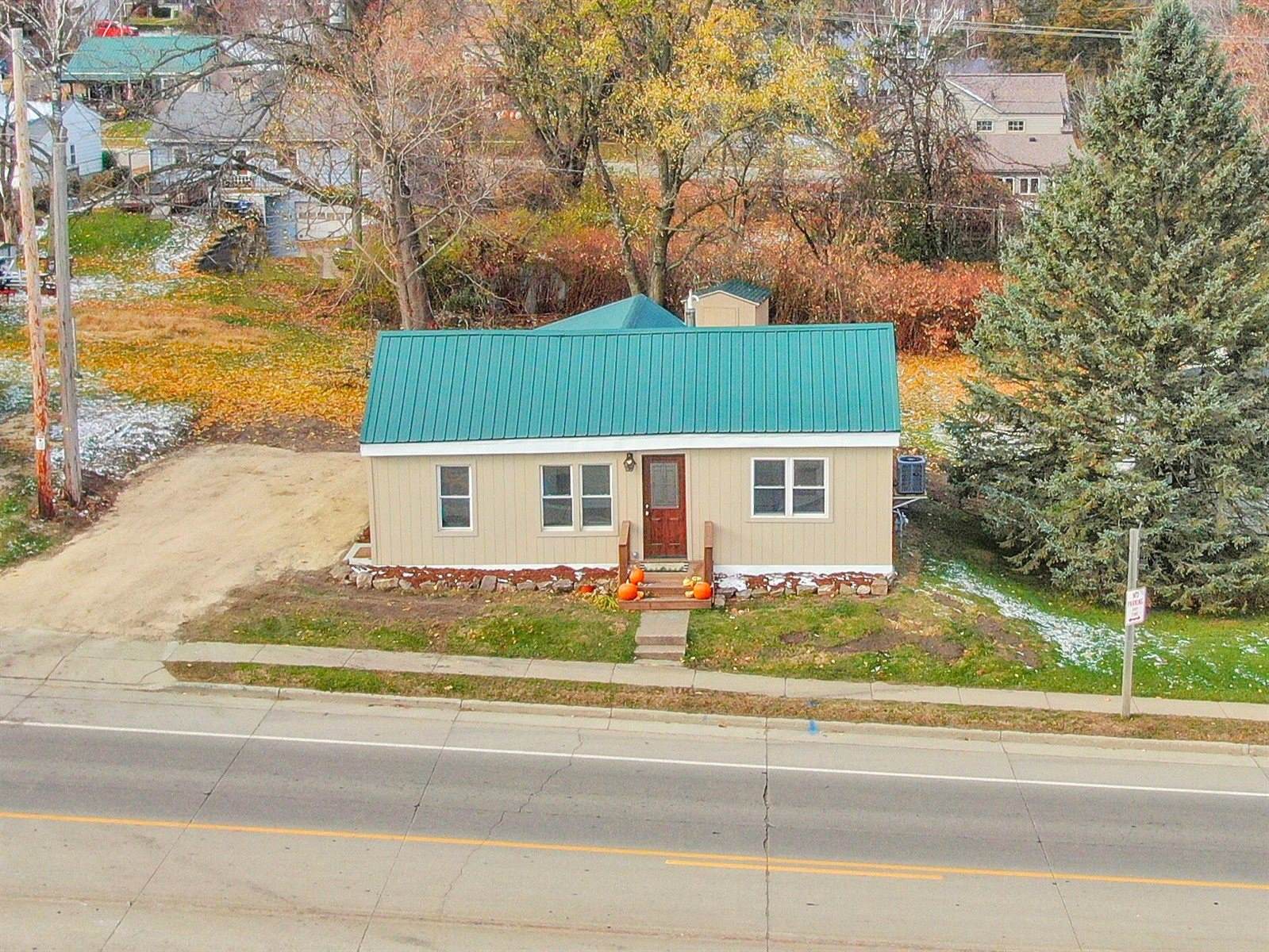 418 North Main St, Viroqua, WI 54665