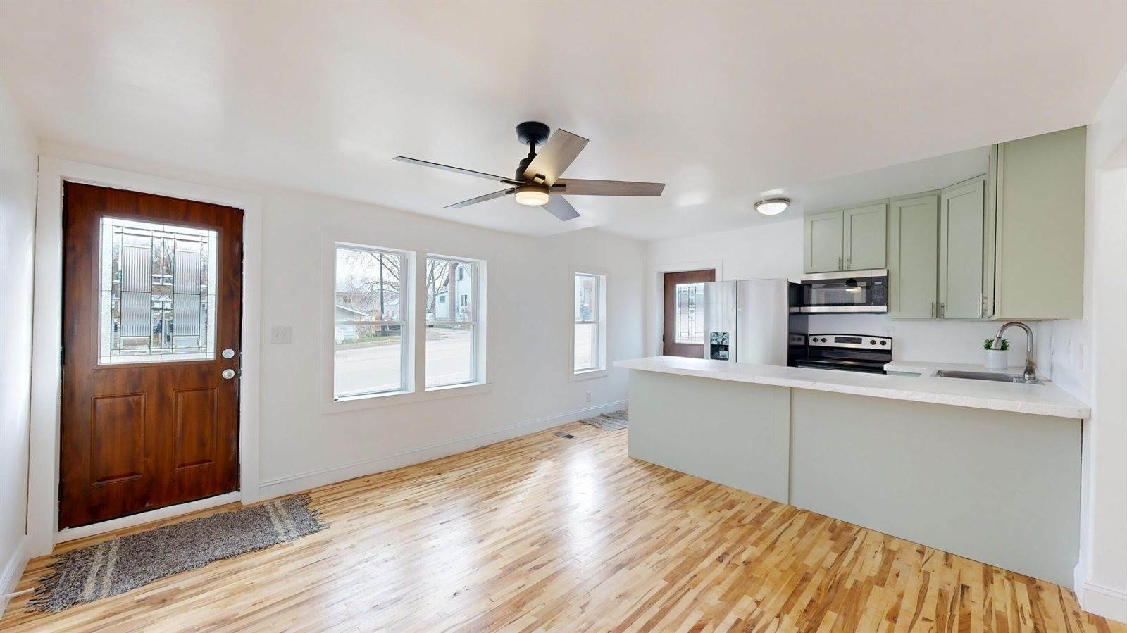 418 North Main St, Viroqua, WI 54665