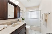 1427 South 52Nd Street, Omaha, NE 68106