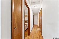 1427 South 52Nd Street, Omaha, NE 68106