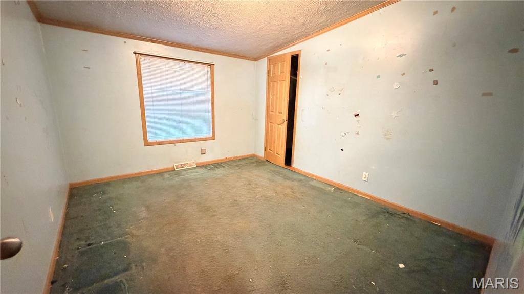 27110 Stoddard Drive, Laquey, MO 65534