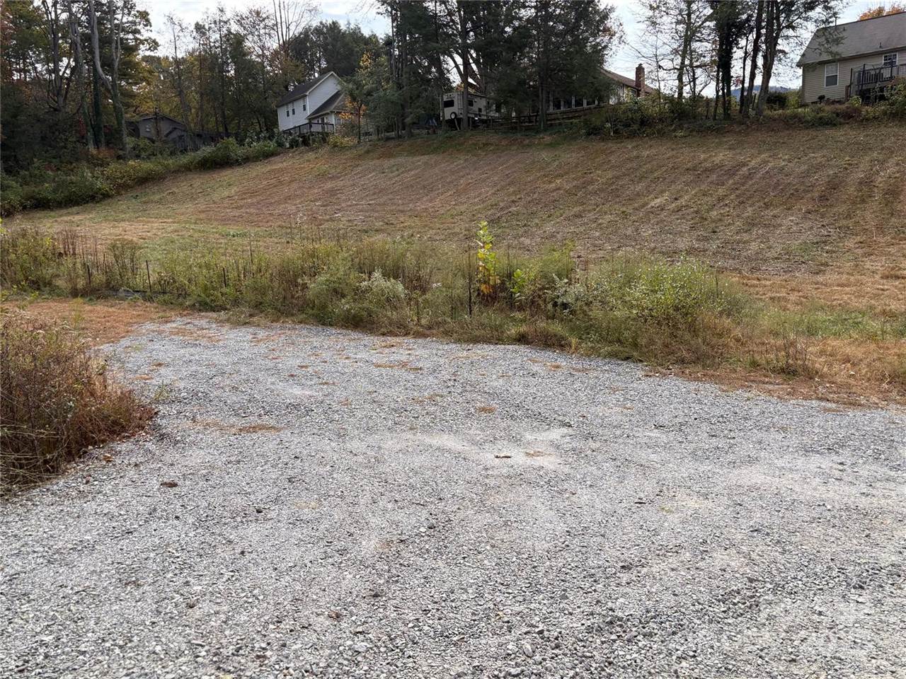 119, 123, 127 Randolph Avenue, Black Mountain, NC 28711