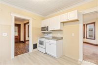 323 Oak Parkway, Dunellen, NJ 08812