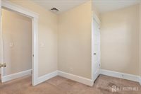 323 Oak Parkway, Dunellen, NJ 08812