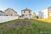 323 Oak Parkway, Dunellen, NJ 08812