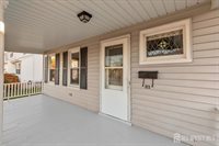 323 Oak Parkway, Dunellen, NJ 08812