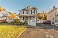 323 Oak Parkway, Dunellen, NJ 08812