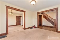 323 Oak Parkway, Dunellen, NJ 08812