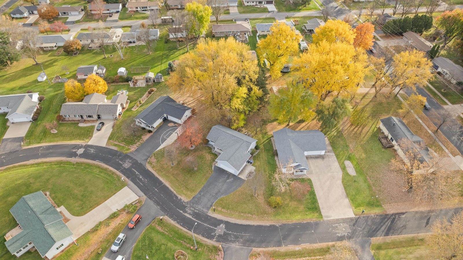 1412 E 26th Street, Marshfield, WI 54449