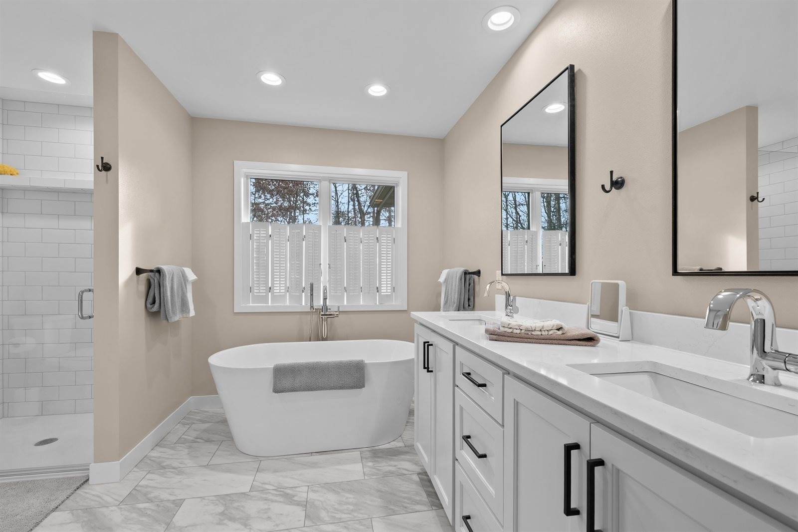 9457 Woodland Circle, Amherst Jct, WI 54407