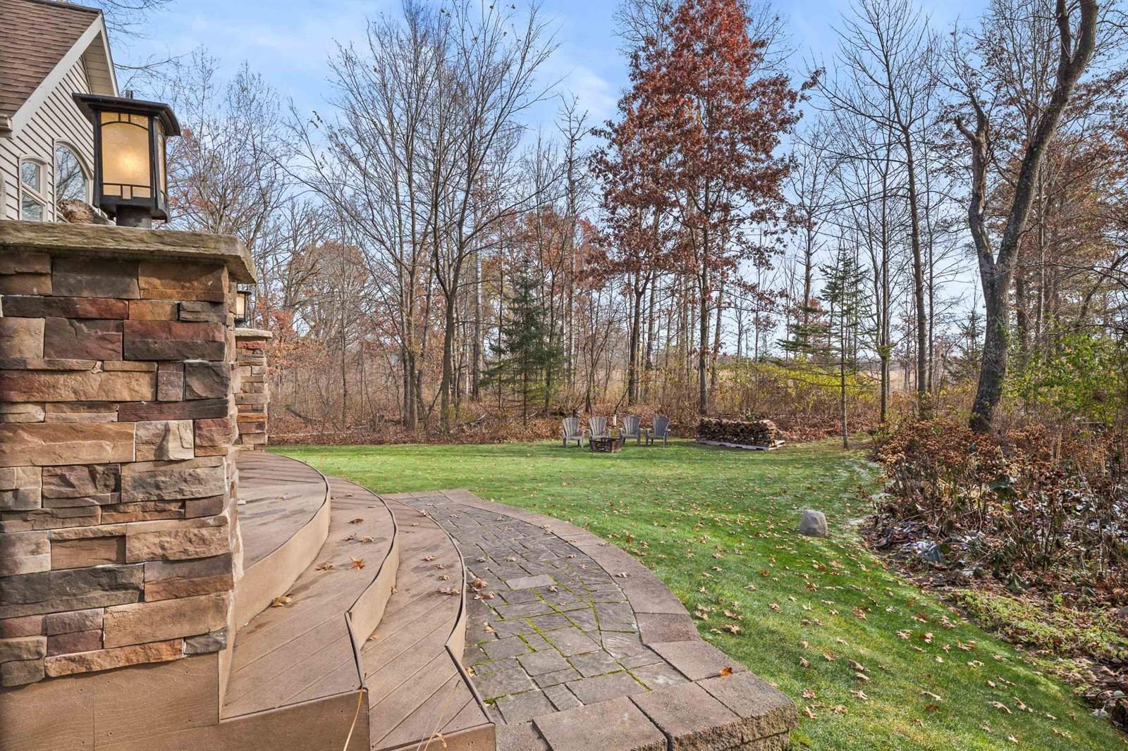 9457 Woodland Circle, Amherst Jct, WI 54407