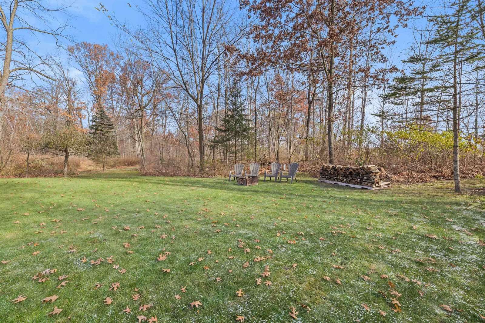 9457 Woodland Circle, Amherst Jct, WI 54407